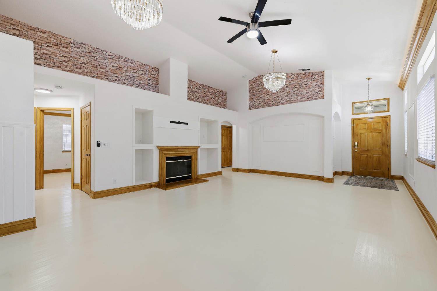 4763 Morgan Oak Court