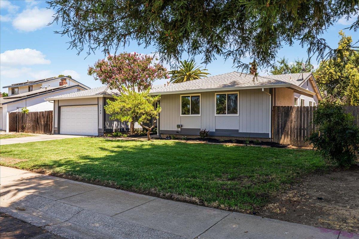 1744 Franquette Drive