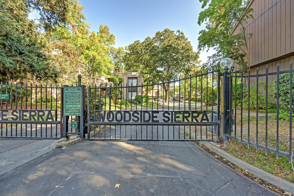 660 Woodside Sierra 3