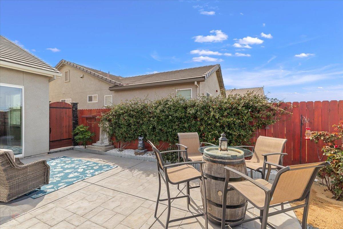 Los Banos, California 93635, United States, 3 Bedrooms Bedrooms, ,2 BathroomsBathrooms,Residential,Active,93799