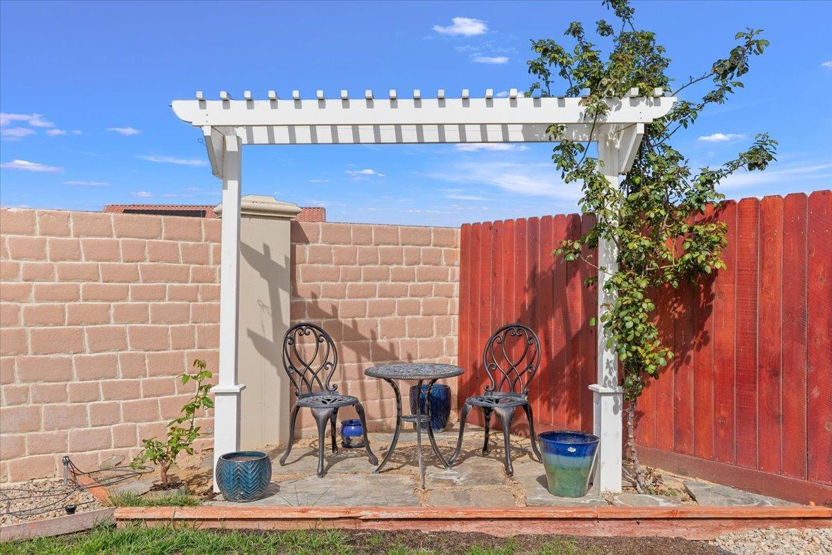 Los Banos, California 93635, United States, 3 Bedrooms Bedrooms, ,2 BathroomsBathrooms,Residential,Active,93799