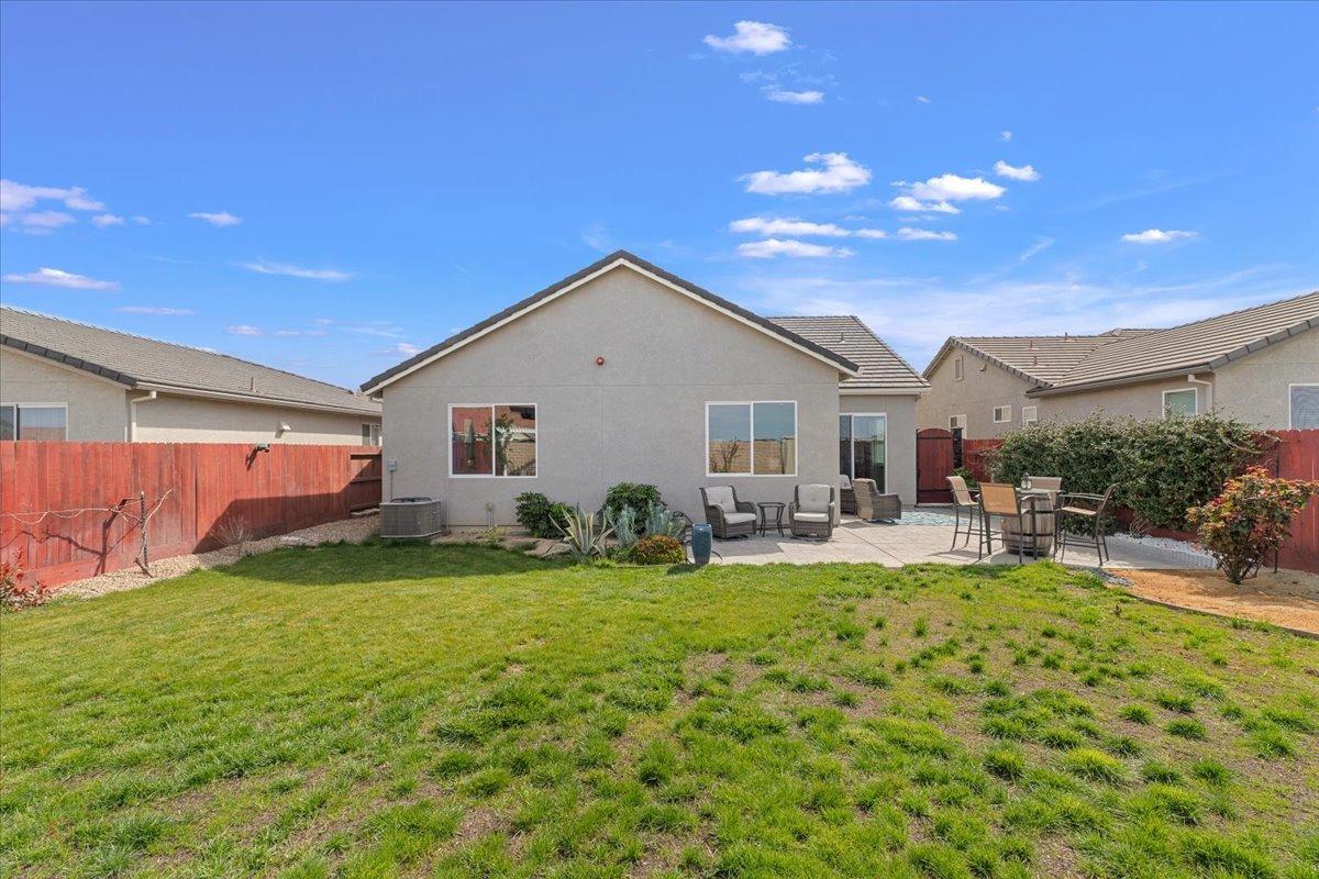 Los Banos, California 93635, United States, 3 Bedrooms Bedrooms, ,2 BathroomsBathrooms,Residential,Active,93799