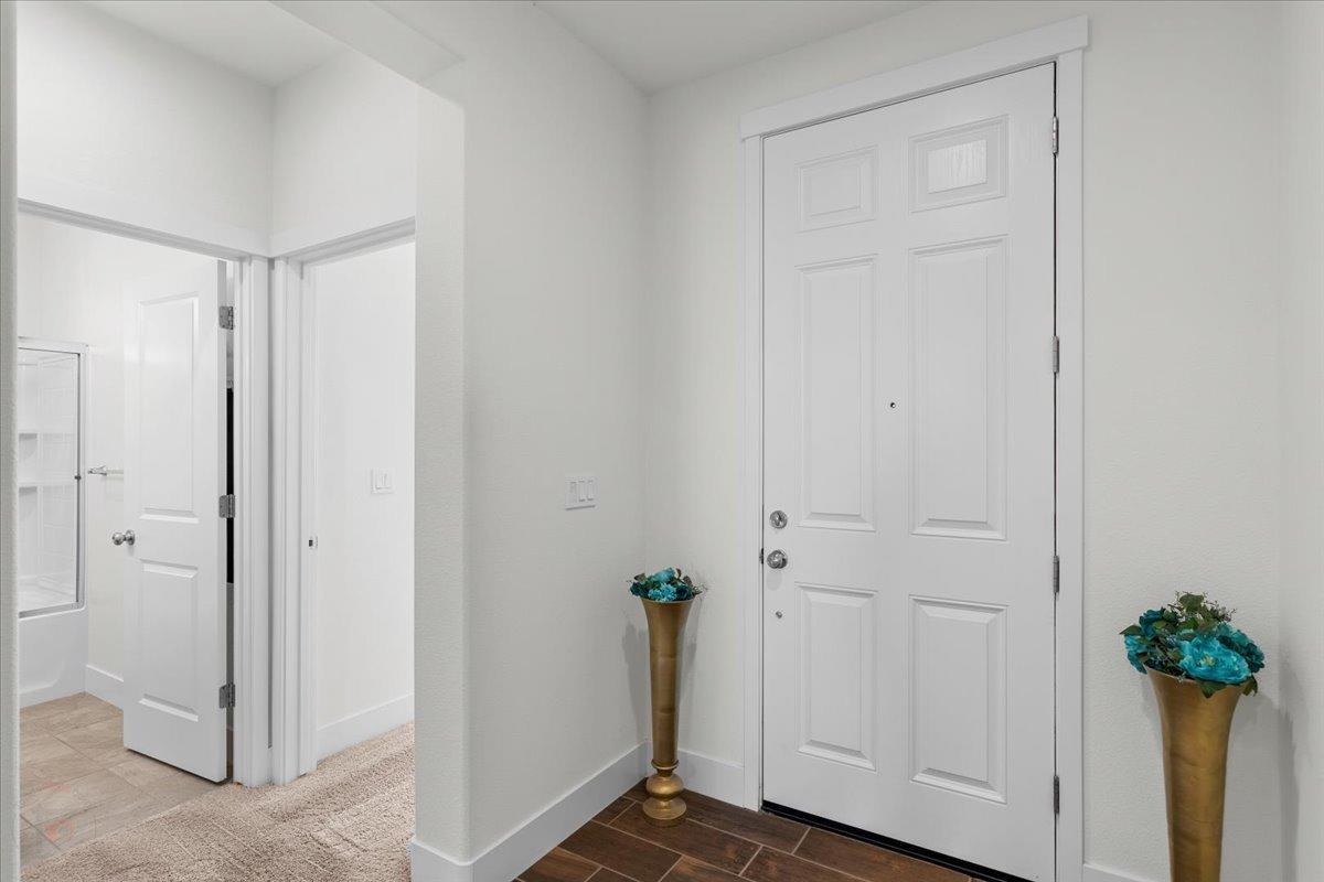 Los Banos, California 93635, United States, 3 Bedrooms Bedrooms, ,2 BathroomsBathrooms,Residential,Active,93799