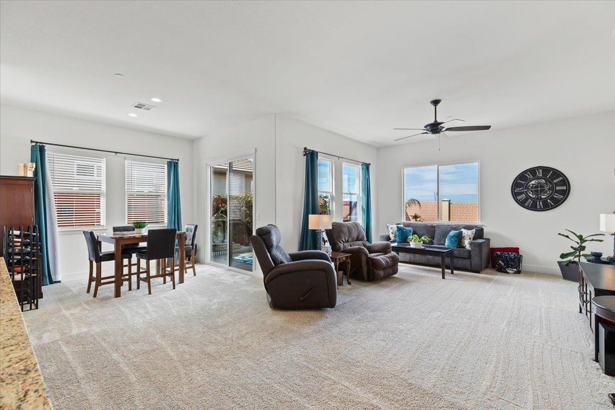 Los Banos, California 93635, United States, 3 Bedrooms Bedrooms, ,2 BathroomsBathrooms,Residential,Active,93799