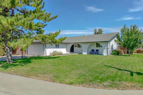 MLS: 225046857