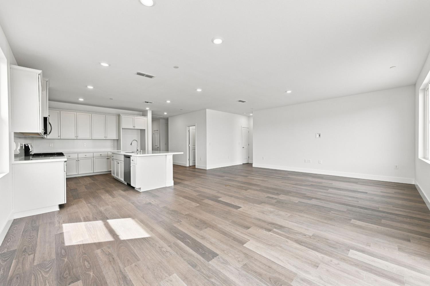 1433 Marmo Circle