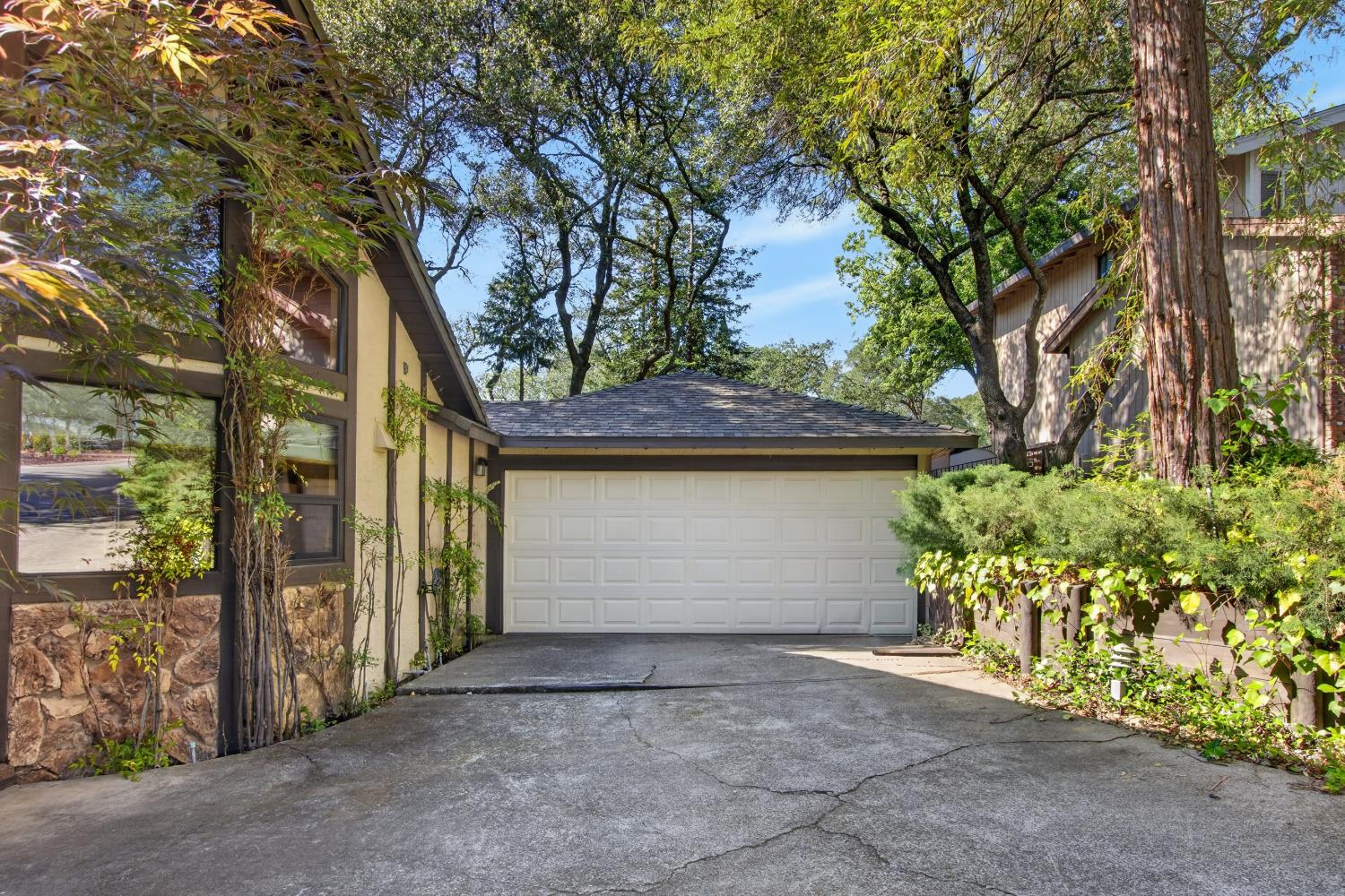 2608 Willowdale Drive
