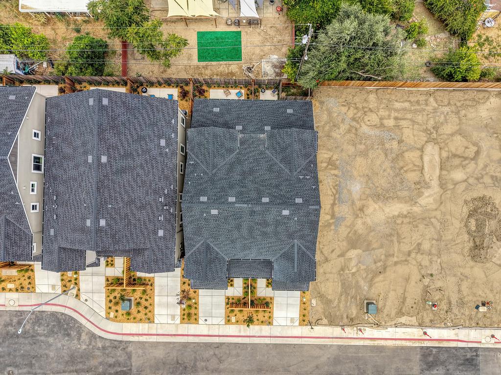 233 Chico Place