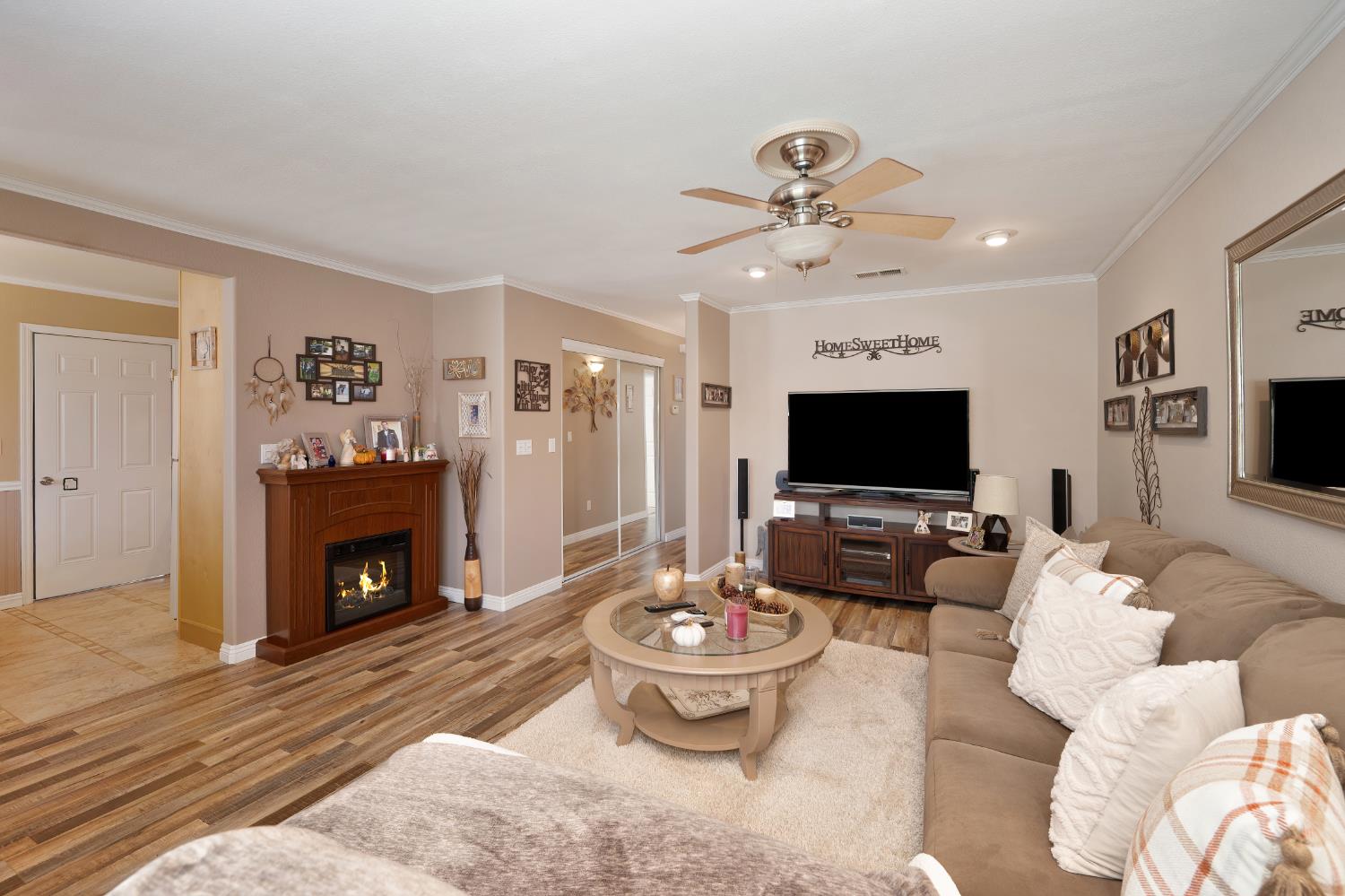 6606 Carrwood Street