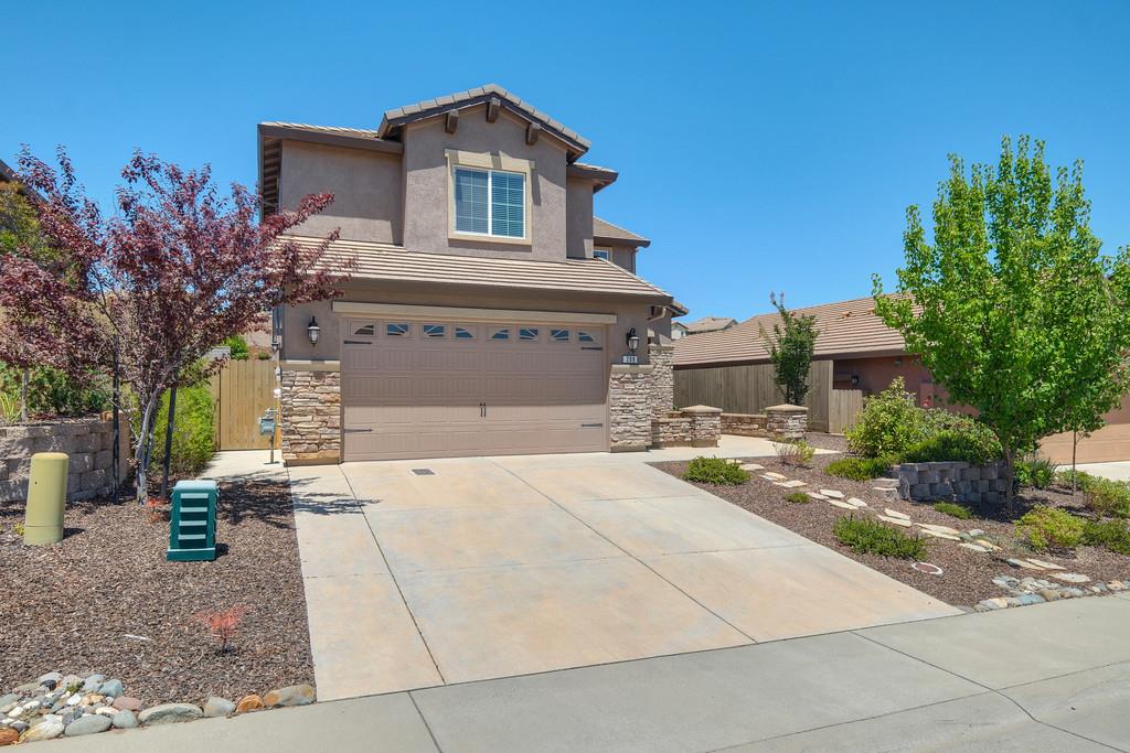 208 Vanney Court