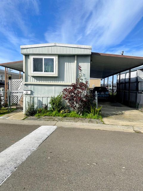 7 4th Street North Highlands CA 95660