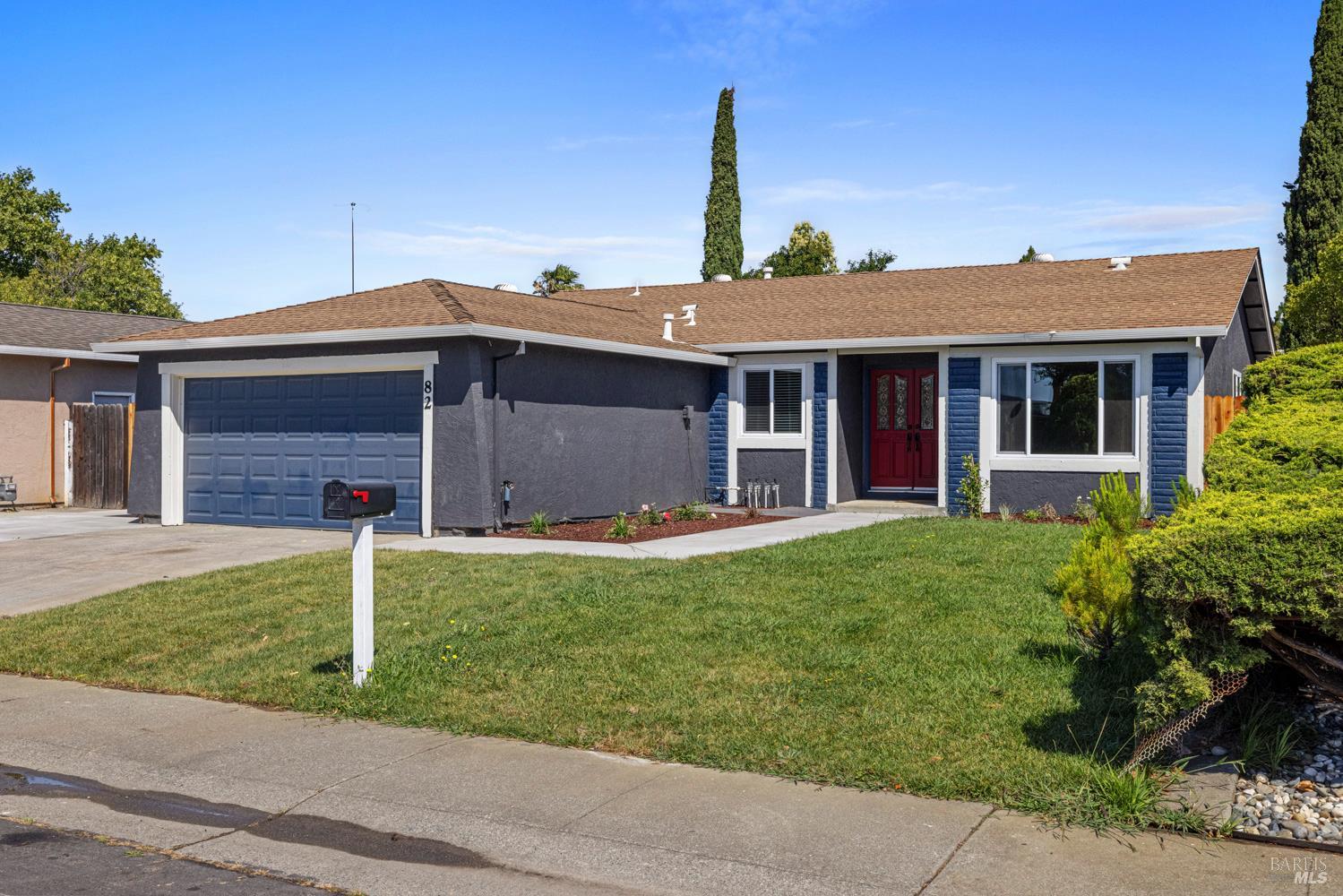 82 Newport Way