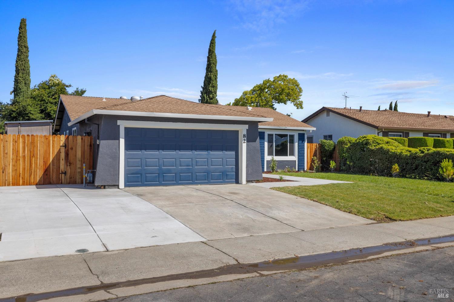 82 Newport Way