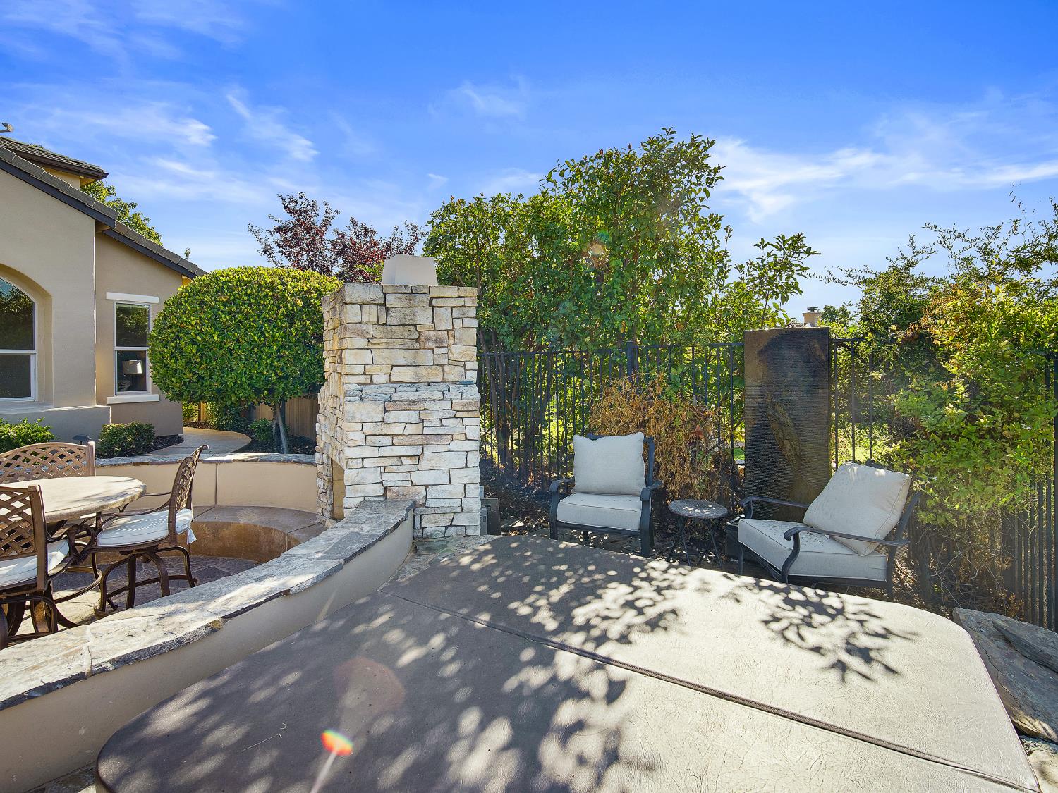 El Dorado Hills, California 95762, United States, 4 Bedrooms Bedrooms, ,4 BathroomsBathrooms,Residential,Active,212337