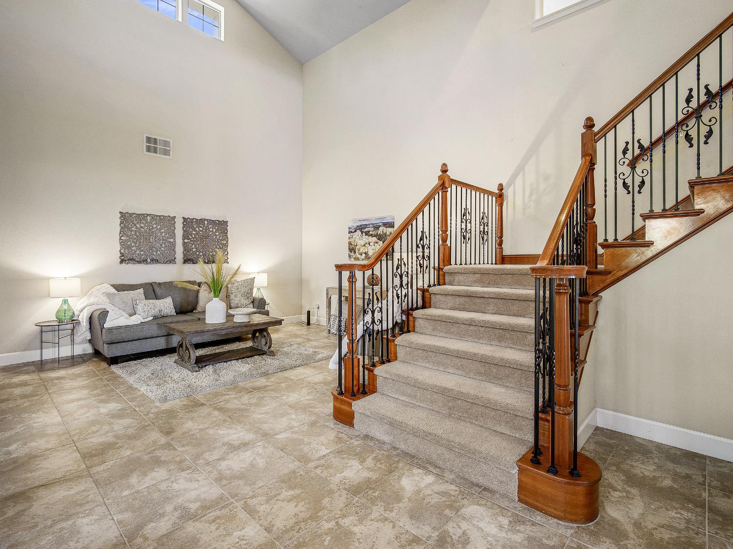 El Dorado Hills, California 95762, United States, 4 Bedrooms Bedrooms, ,4 BathroomsBathrooms,Residential,Active,212337