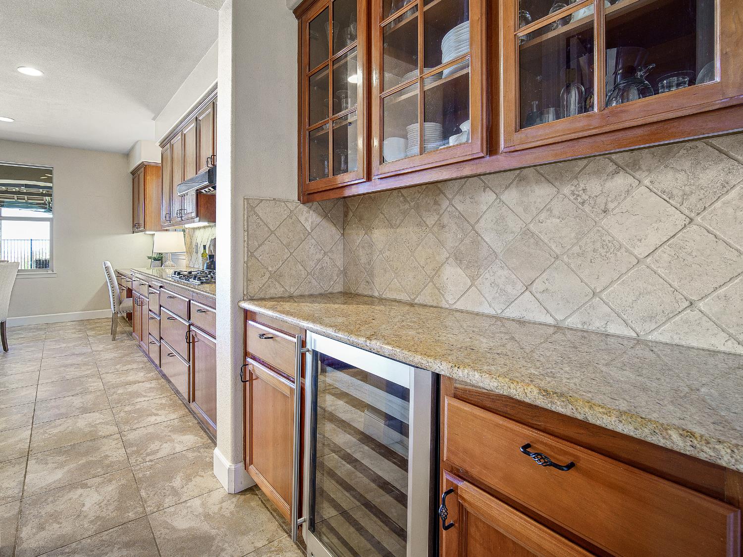 El Dorado Hills, California 95762, United States, 4 Bedrooms Bedrooms, ,4 BathroomsBathrooms,Residential,Active,212337