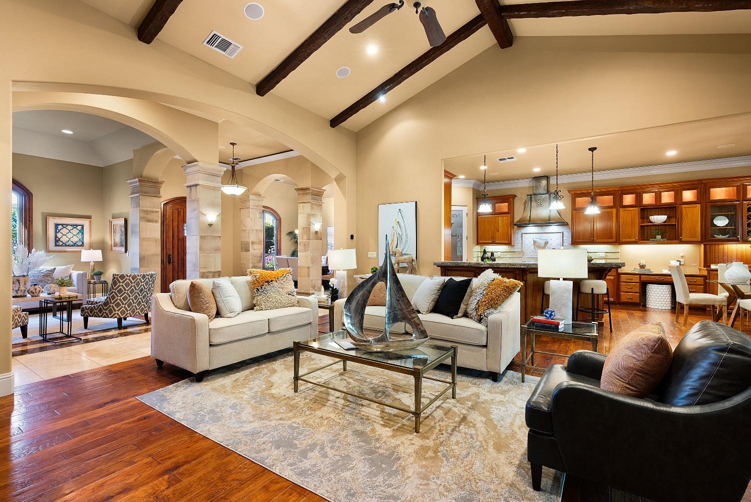 2620 Vineyard Drive