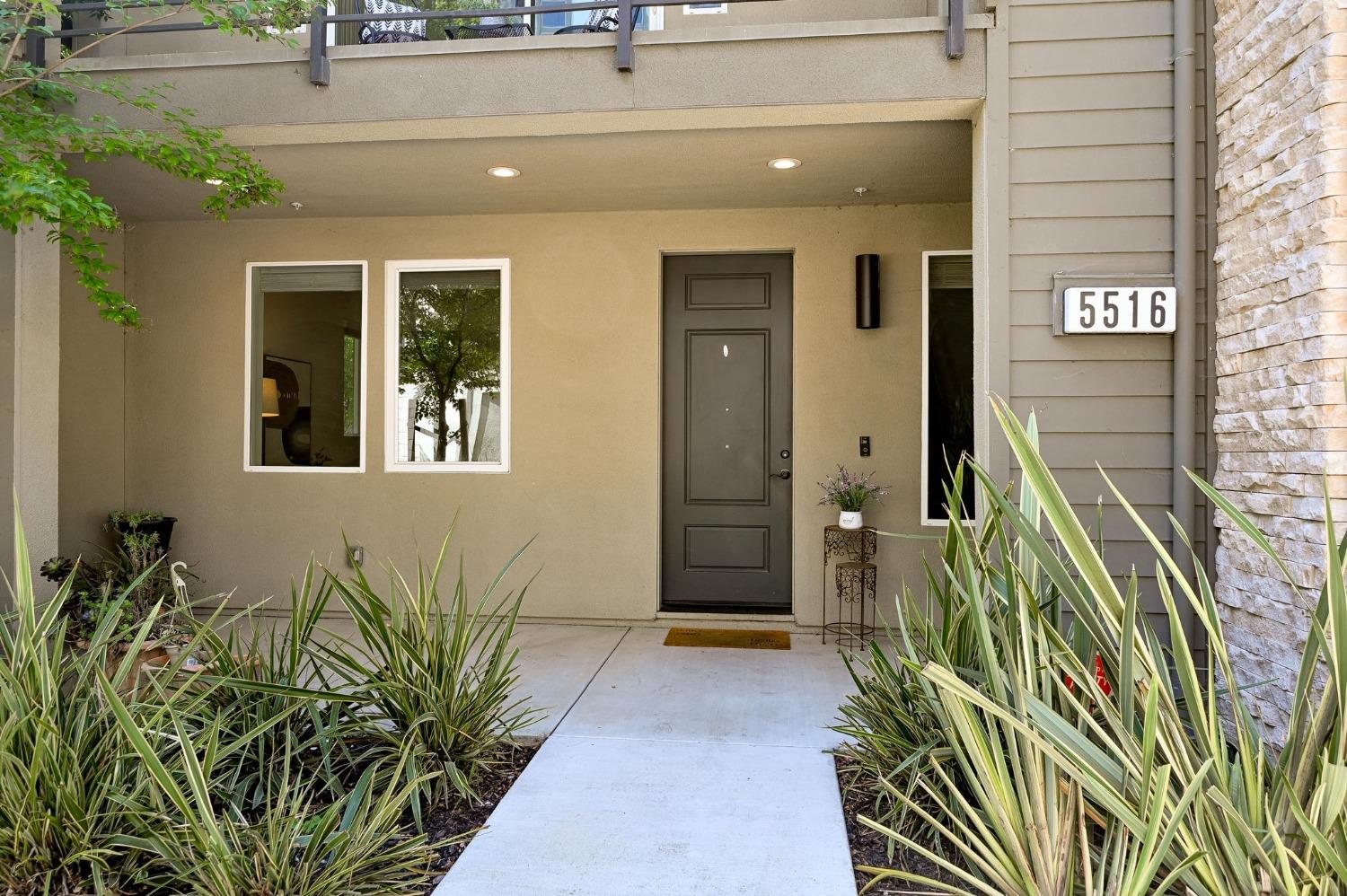 5516 El Dorado Lane