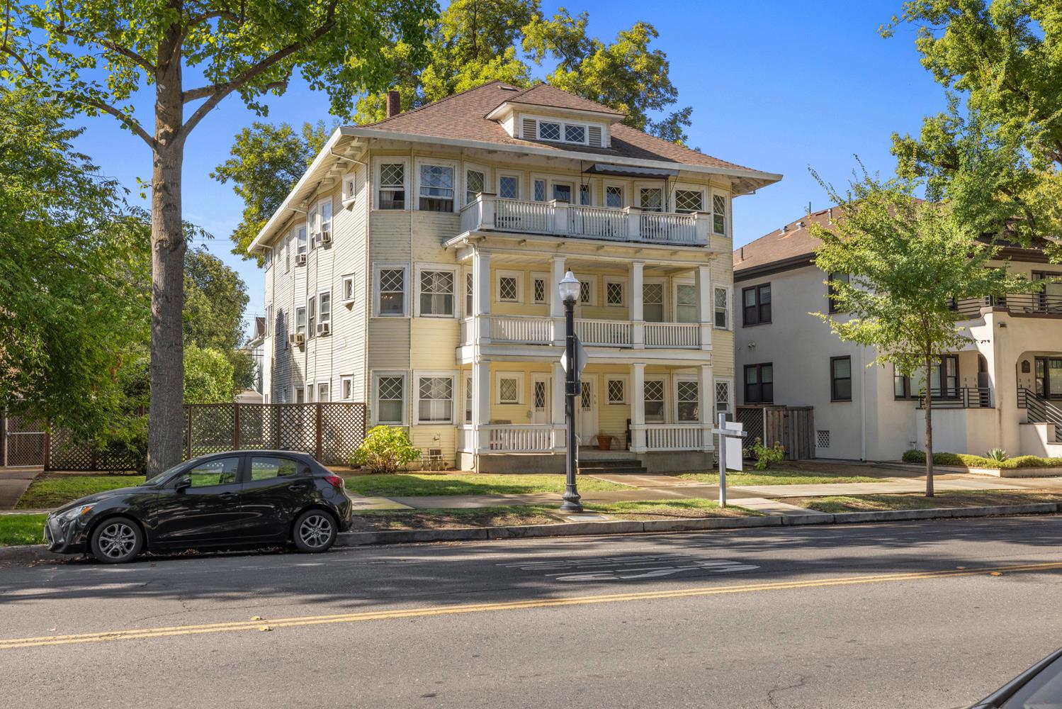 2408 Capitol Avenue