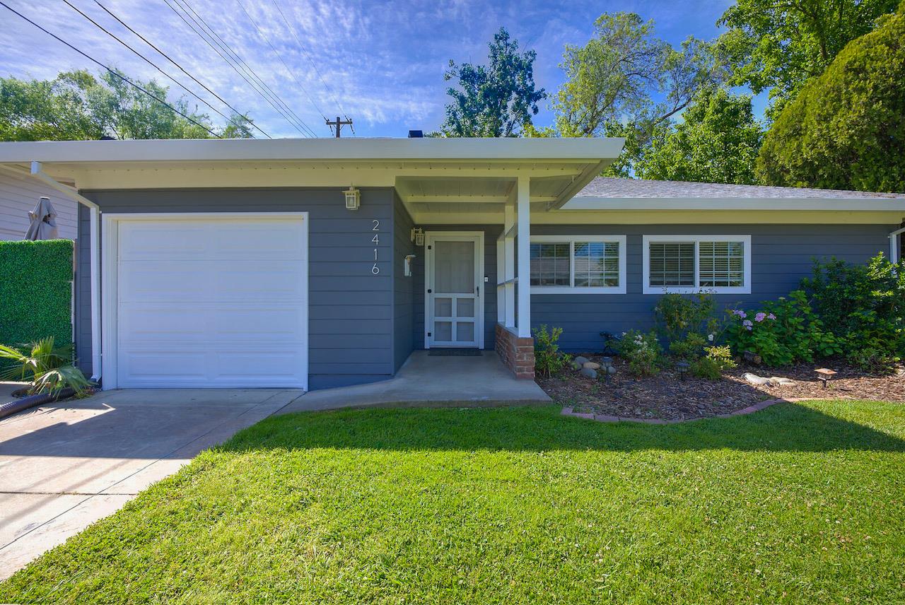 2416 Wulff Lane