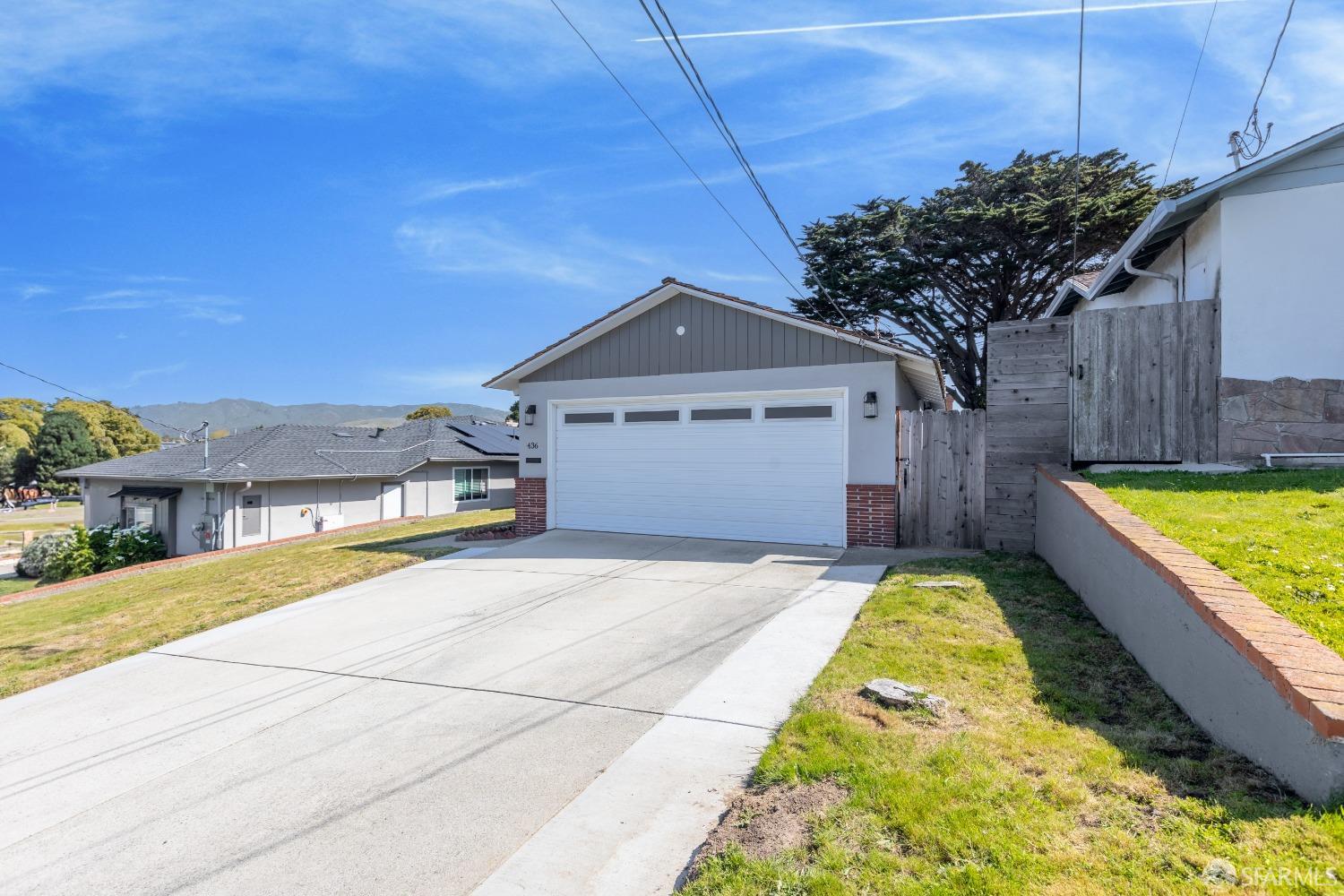 436 Constitution Way