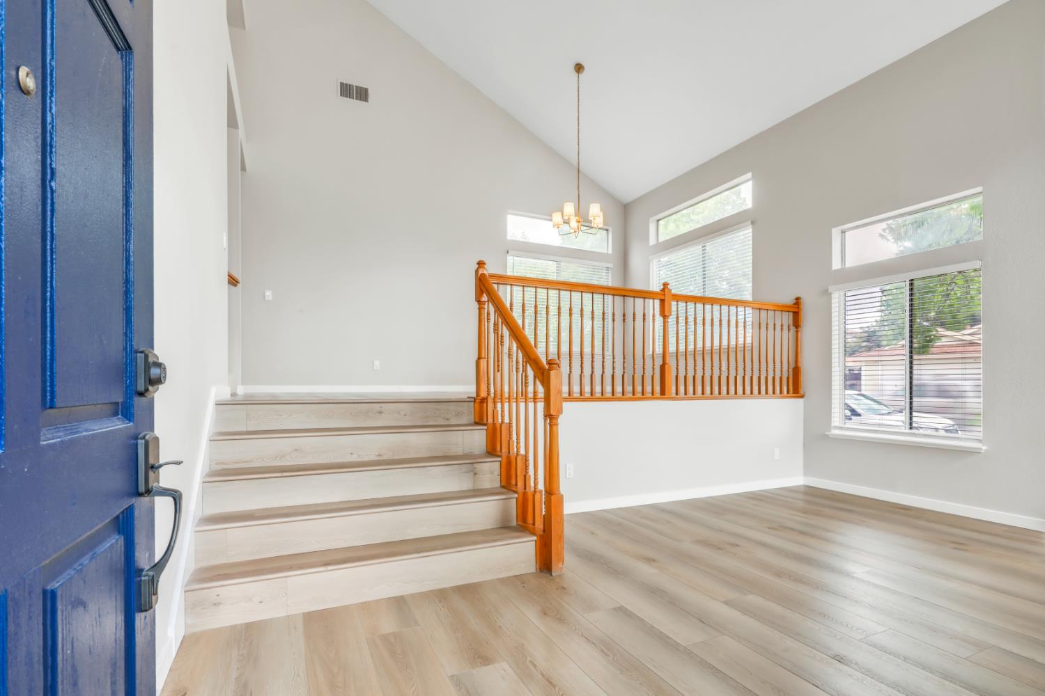 6937 Hollybrook Drive