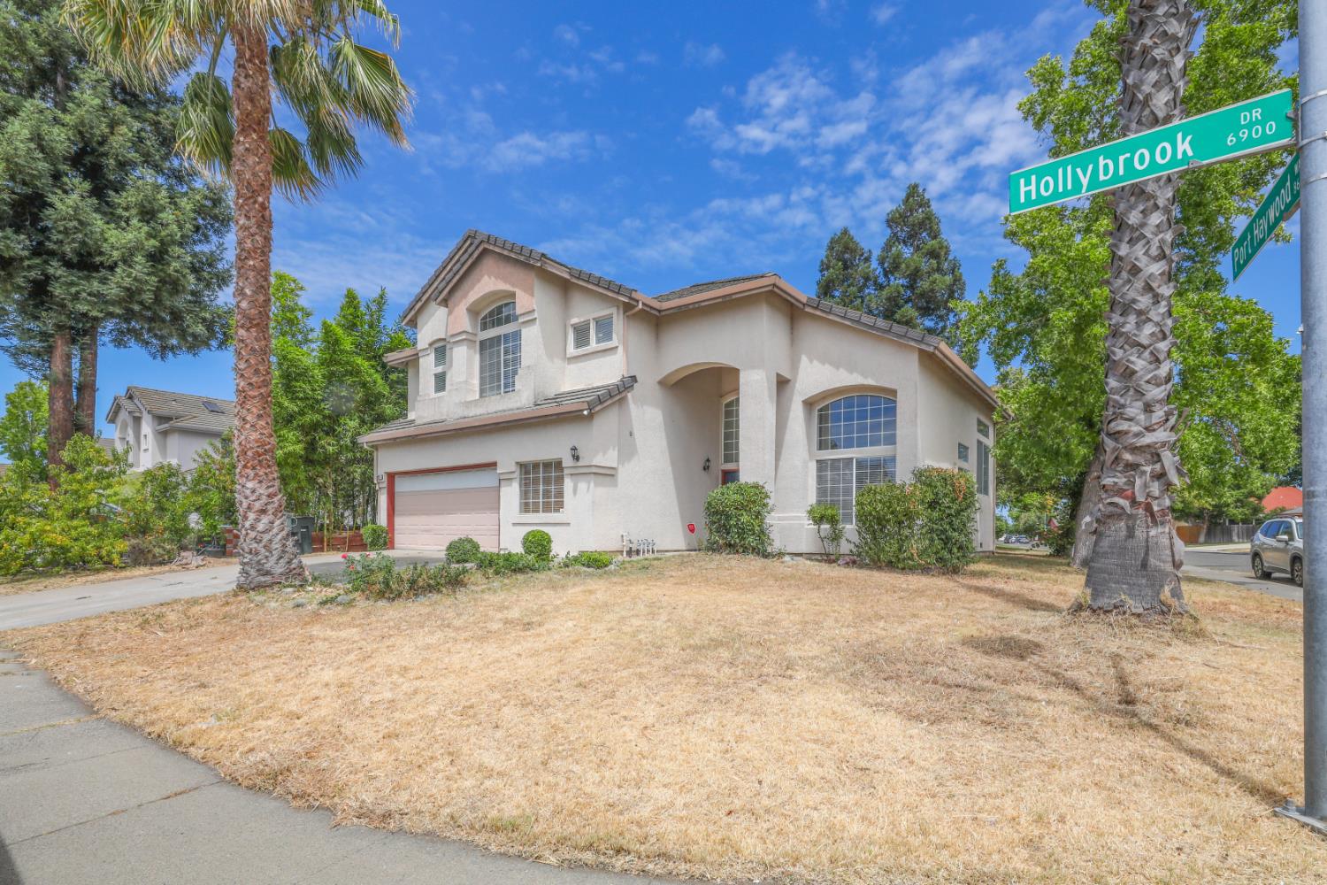 6937 Hollybrook Drive