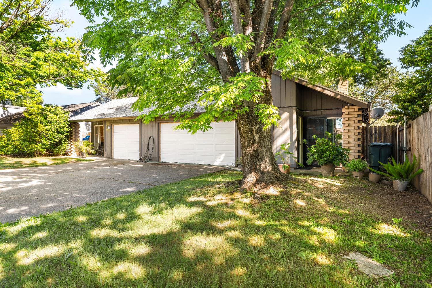 10984 Hirschfeld Way