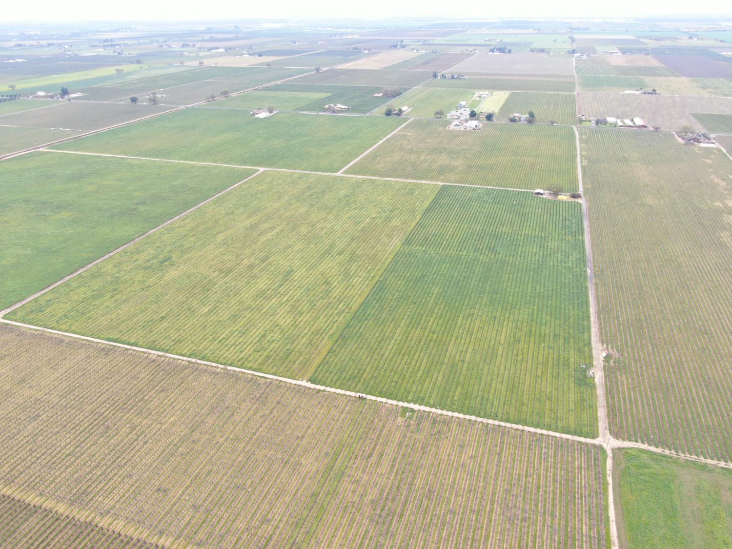 21610 N Devries Road