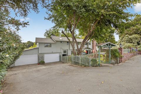 2281 Garden Highway Sacramento CA 95833