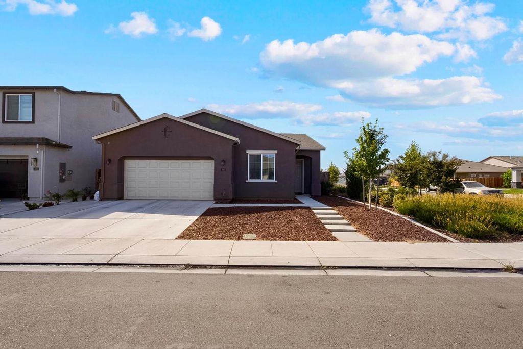 Photo of 396 Postma Street, Manteca, CA 95337 (MLS # 225120644)