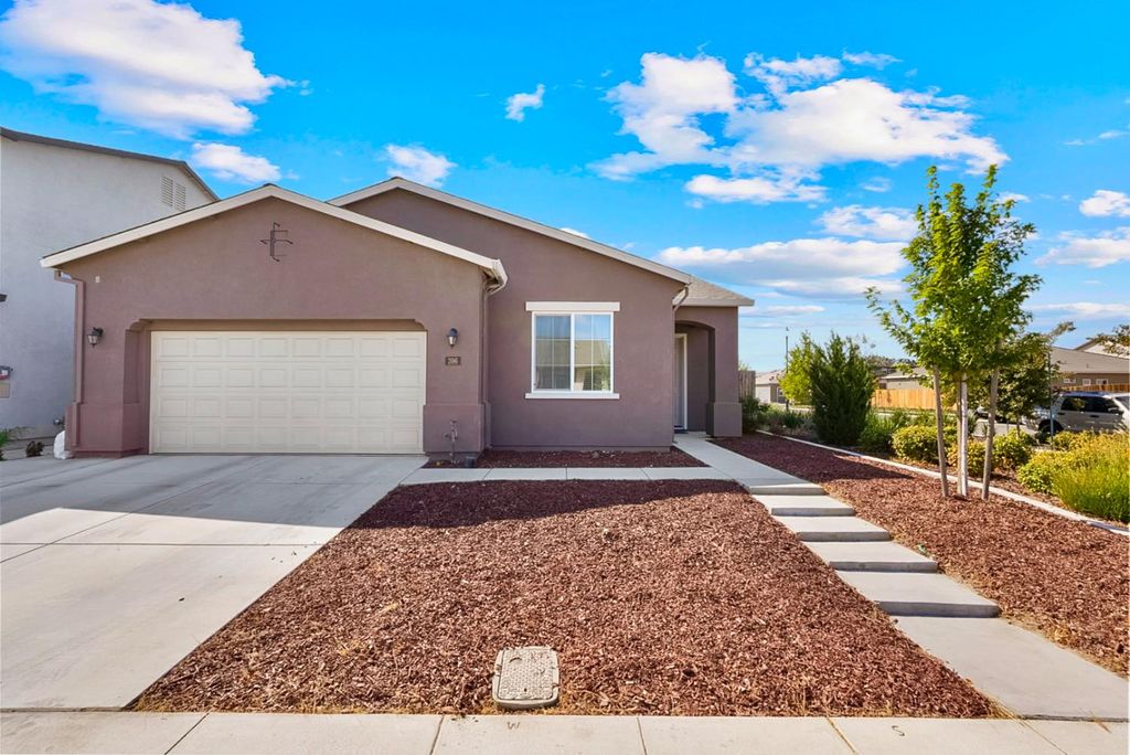 Photo of 396 Postma Street, Manteca, CA 95337 (MLS # 225120644)