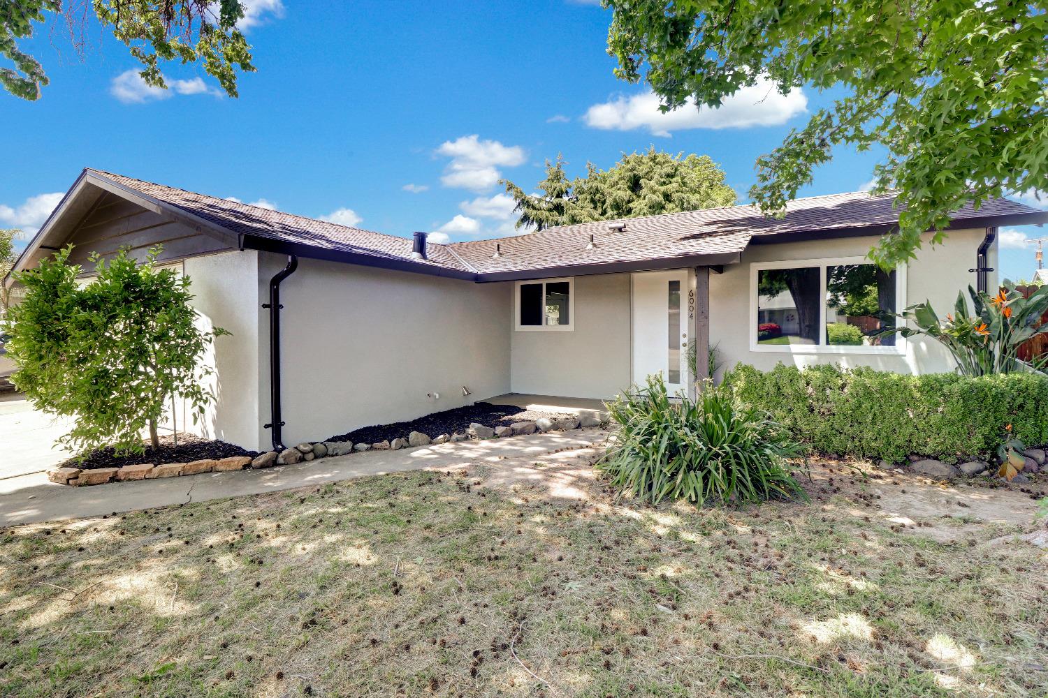 6004 Westbrook Drive