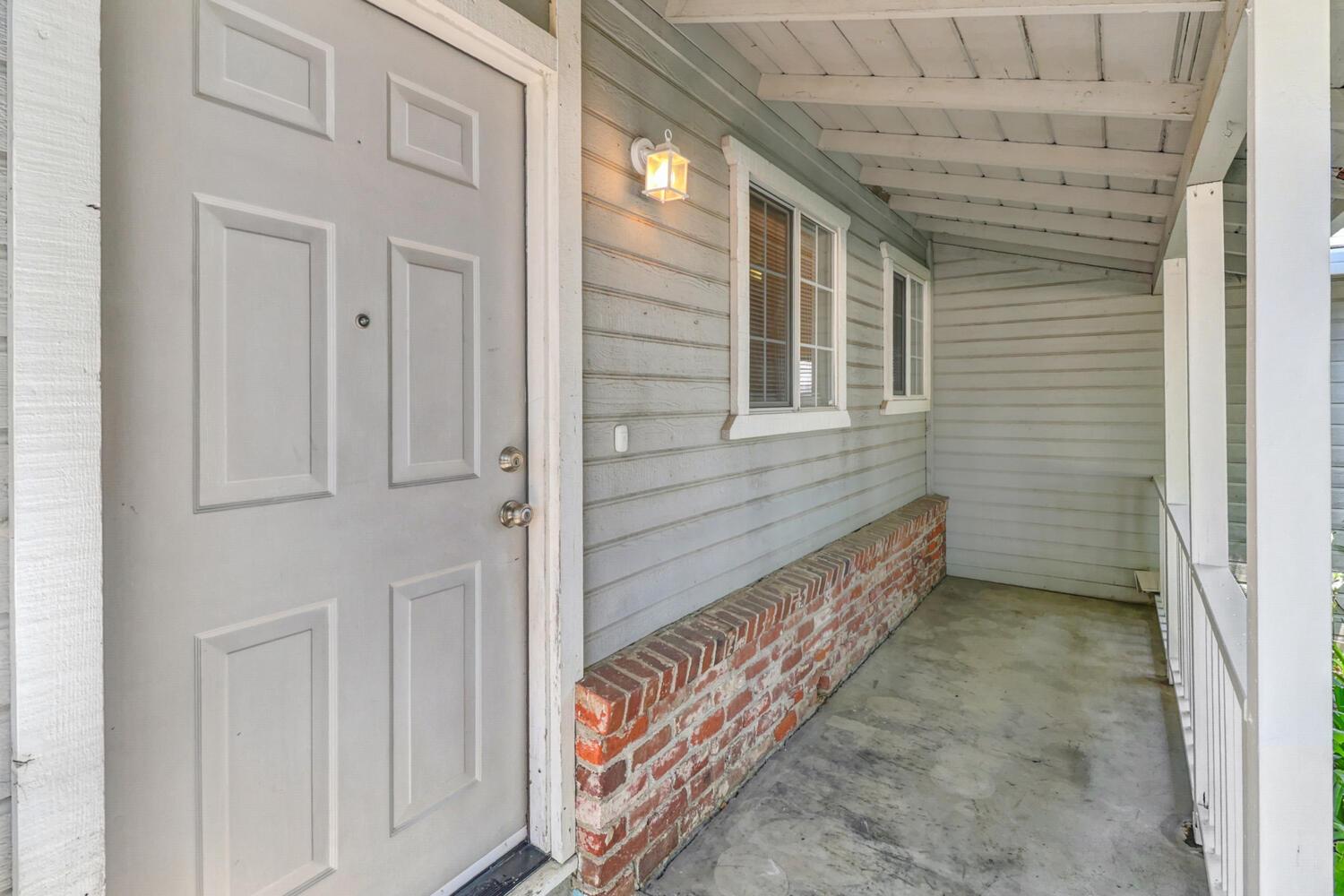 4633 Morpheus Lane