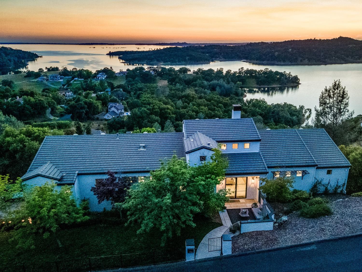 El Dorado Hills, California 95762, United States, 4 Bedrooms Bedrooms, ,4 BathroomsBathrooms,Residential,Active,187138 El Dorado Hills, California 95762, United States, 4 Bedrooms Bedrooms, ,4 BathroomsBathrooms,Residential,Active,187138