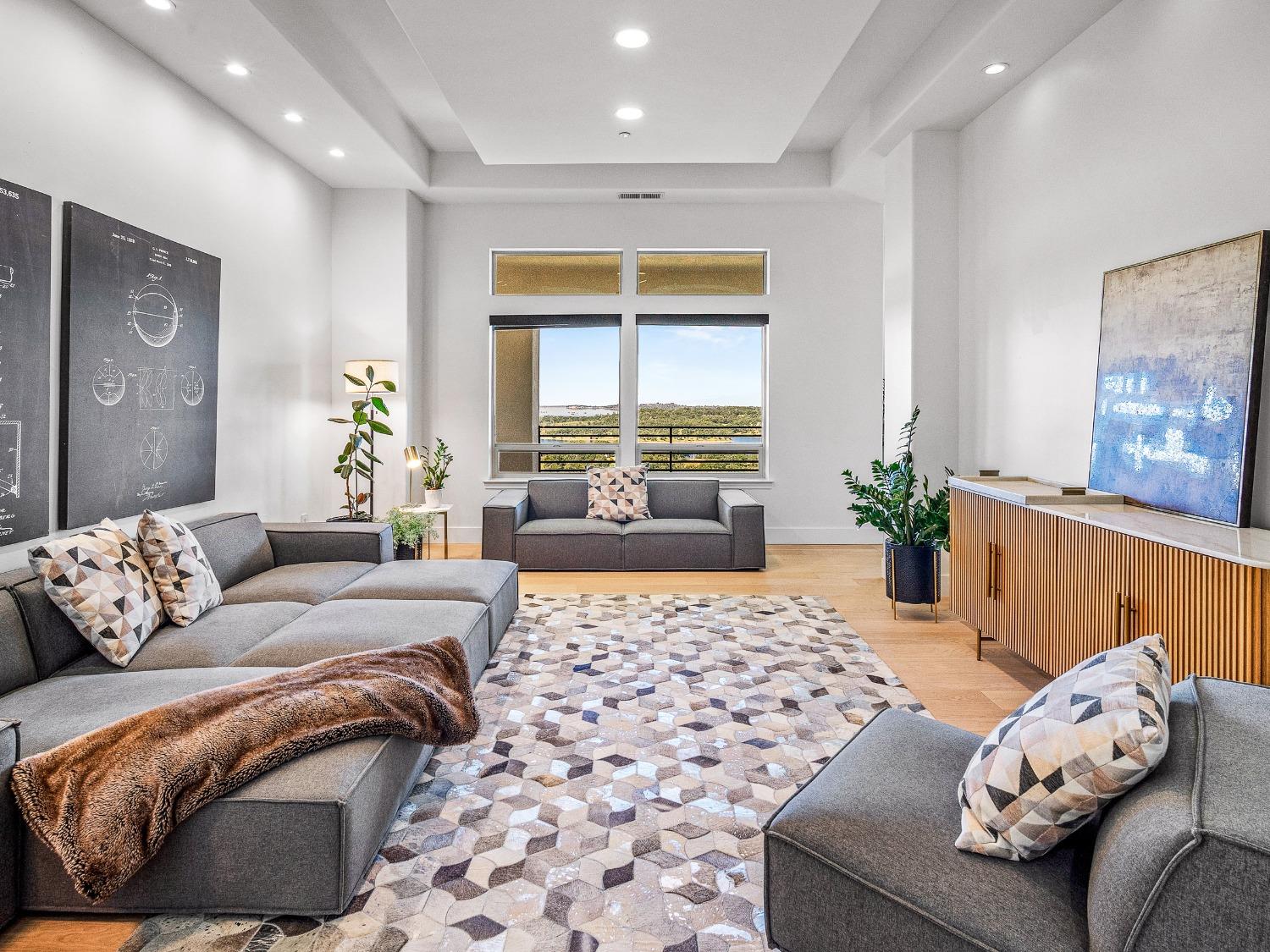 El Dorado Hills, California 95762, United States, 4 Bedrooms Bedrooms, ,4 BathroomsBathrooms,Residential,Active,187138