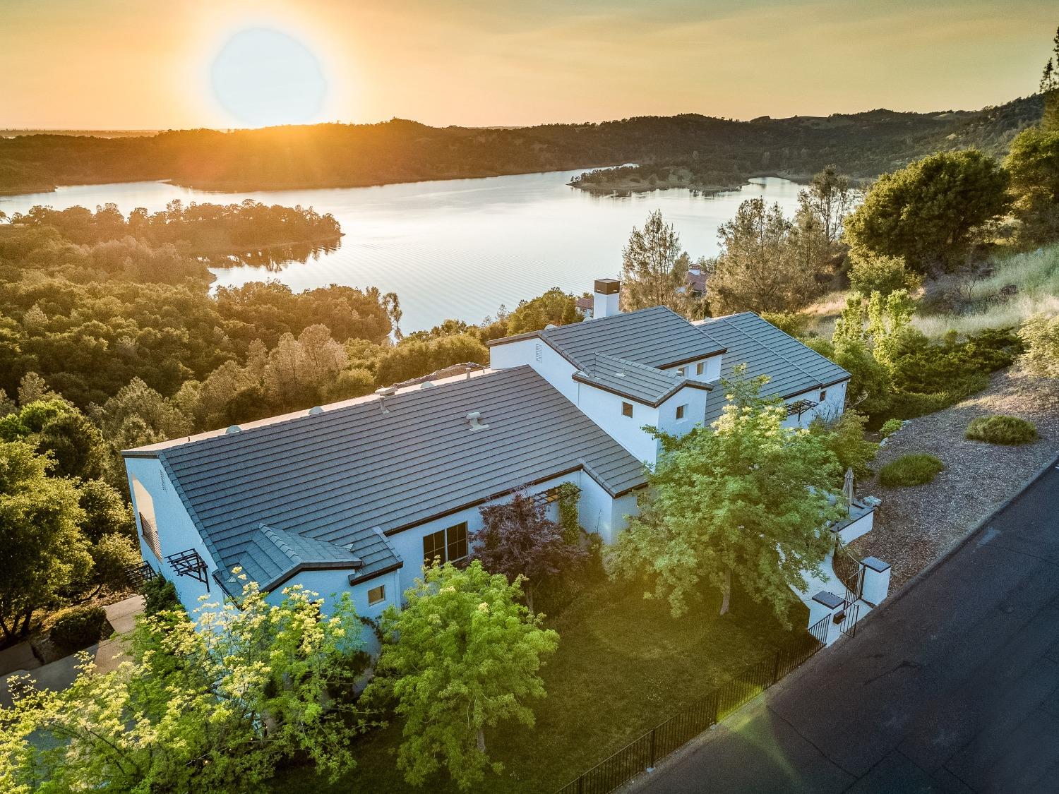 El Dorado Hills, California 95762, United States, 4 Bedrooms Bedrooms, ,4 BathroomsBathrooms,Residential,Active,187138