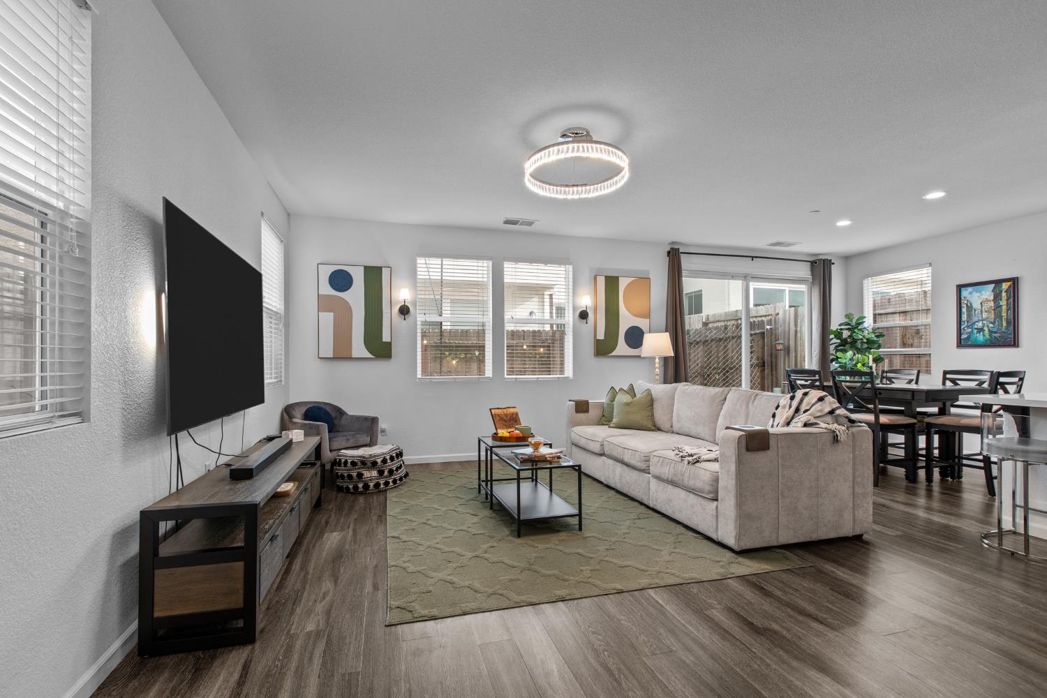 5330 Sable Wood Lane