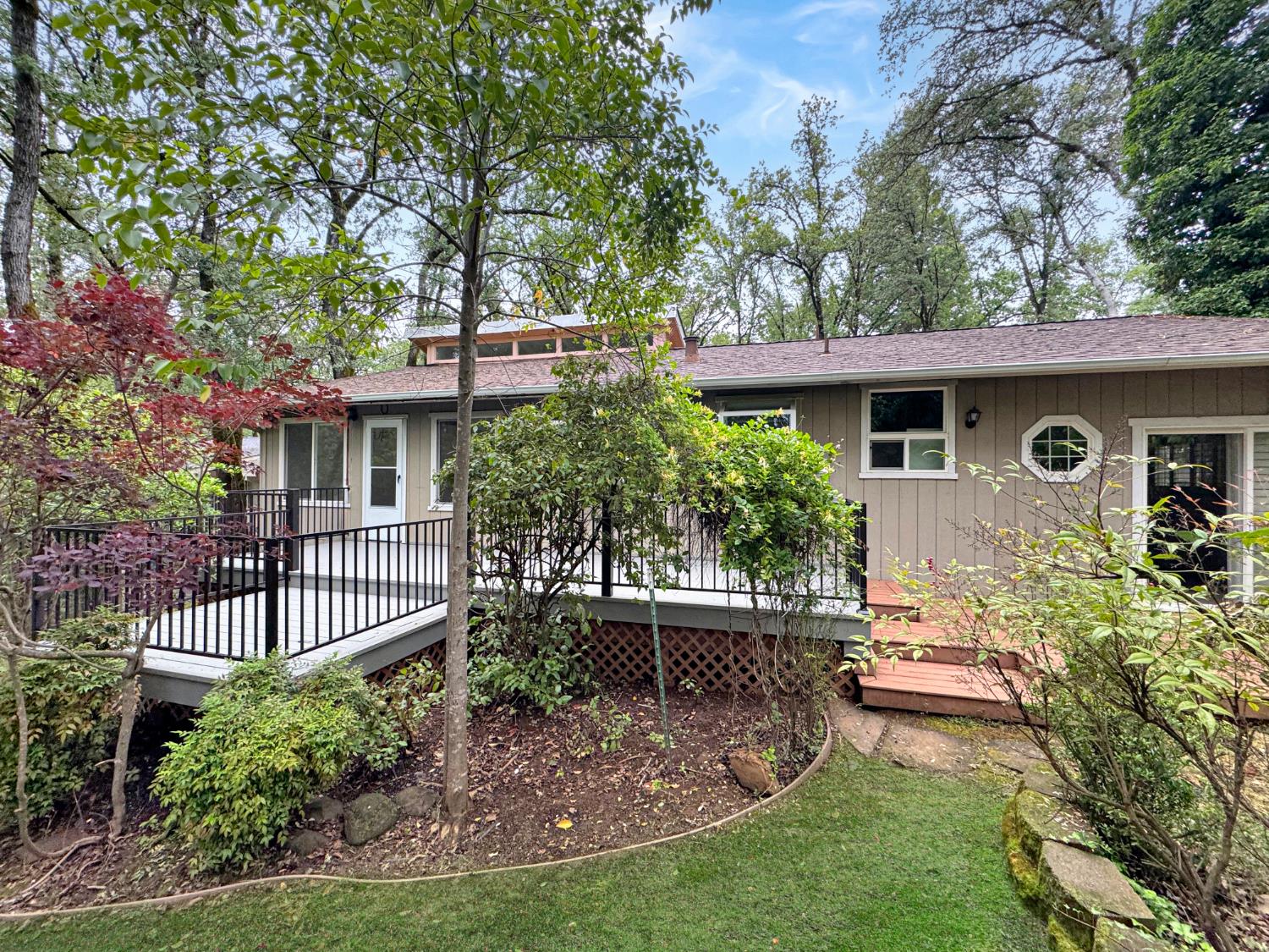 23164 Broadmoor Court