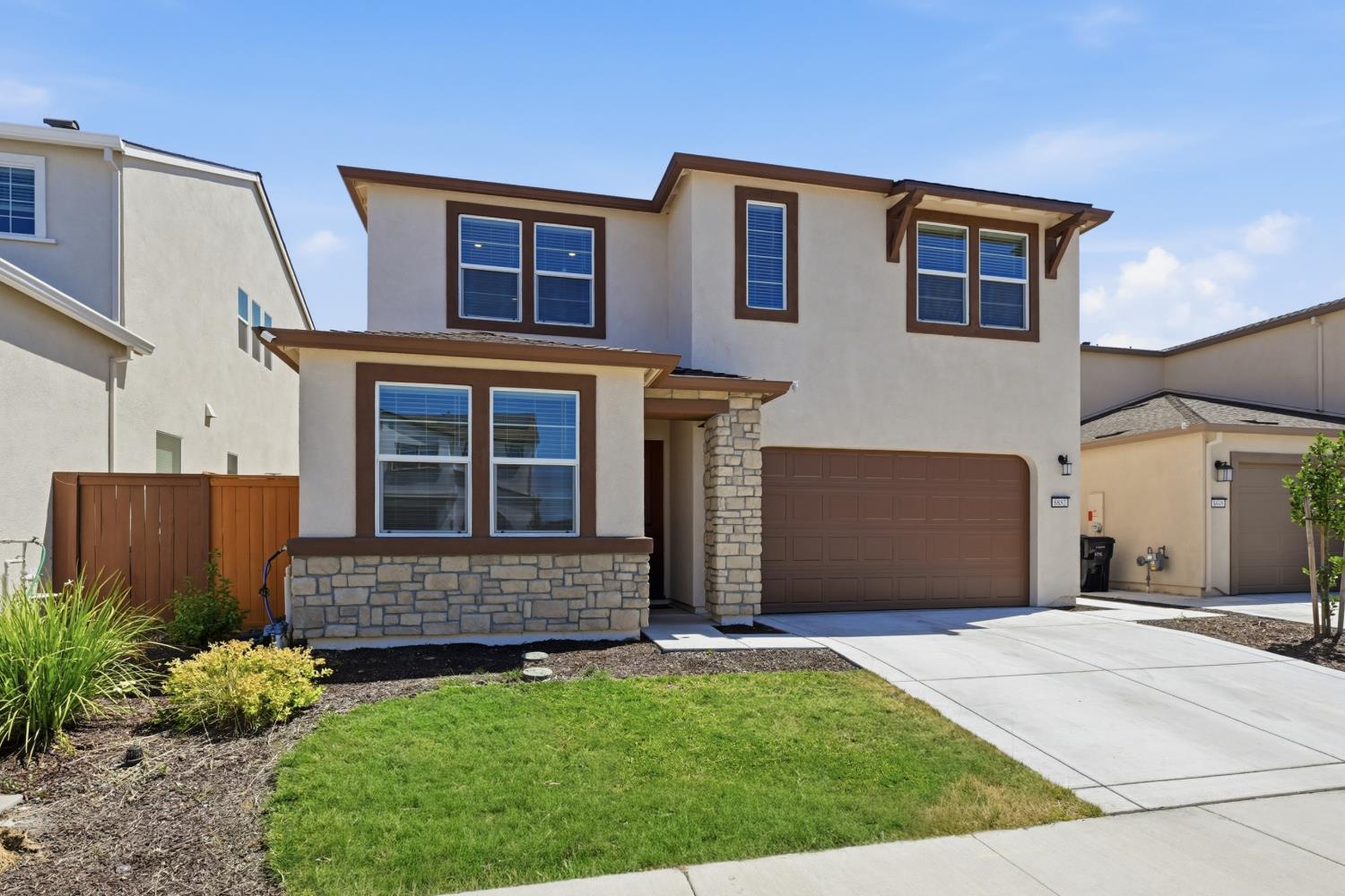 8852 Boes Way