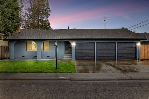 2610 Madrone Avenue, Stockton, CA 95207 - MLS#: 225027682