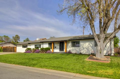 5250 Sonora Way Carmichael CA 95608