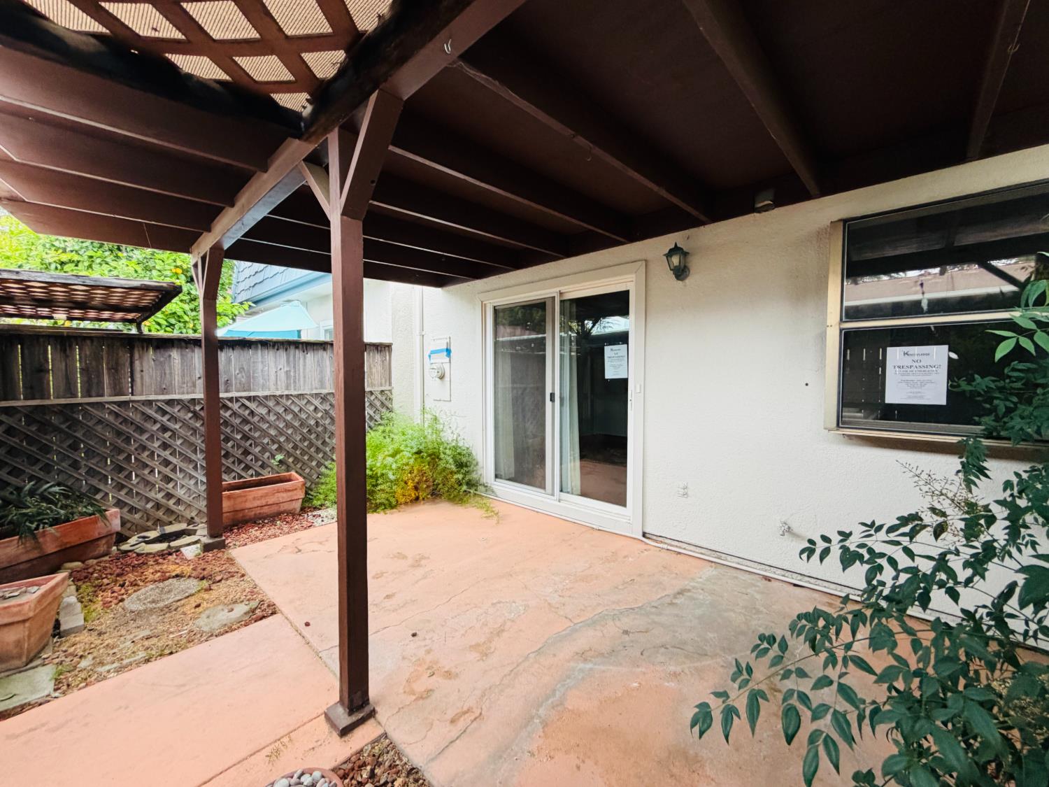 4032 Oak Villa Circle