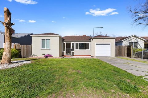 1351 Diamond Avenue, Sacramento, CA 95815 - MLS#: 225020589
