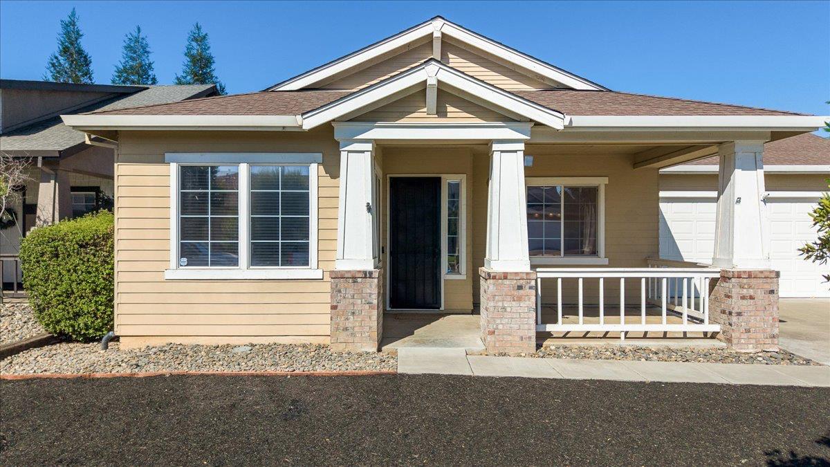 564 Old Bluff Court