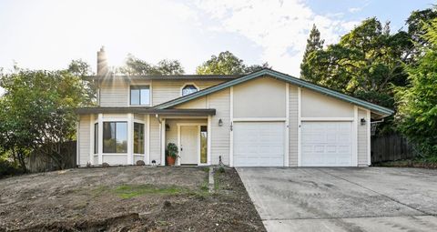 109 Johnston Court Folsom CA 95630