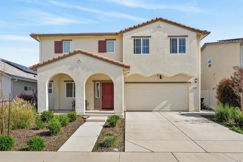 8883 Sebago way Elk Grove CA 95758