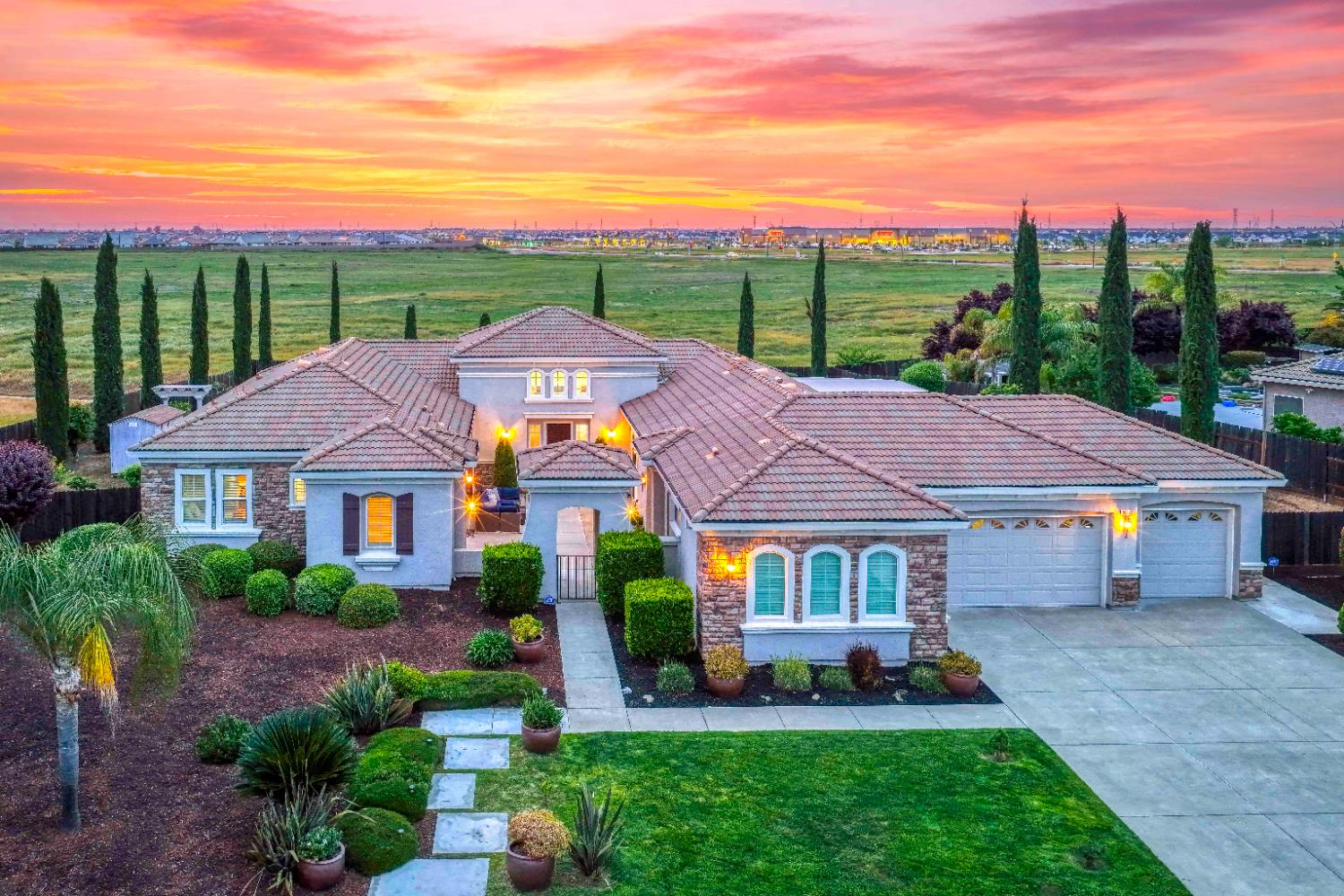 8537 Bridgestone Crescent