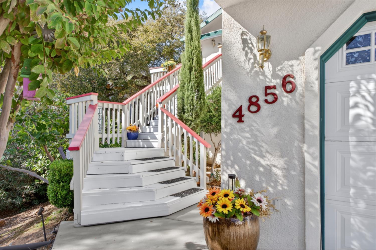 4856 Kiva Dr