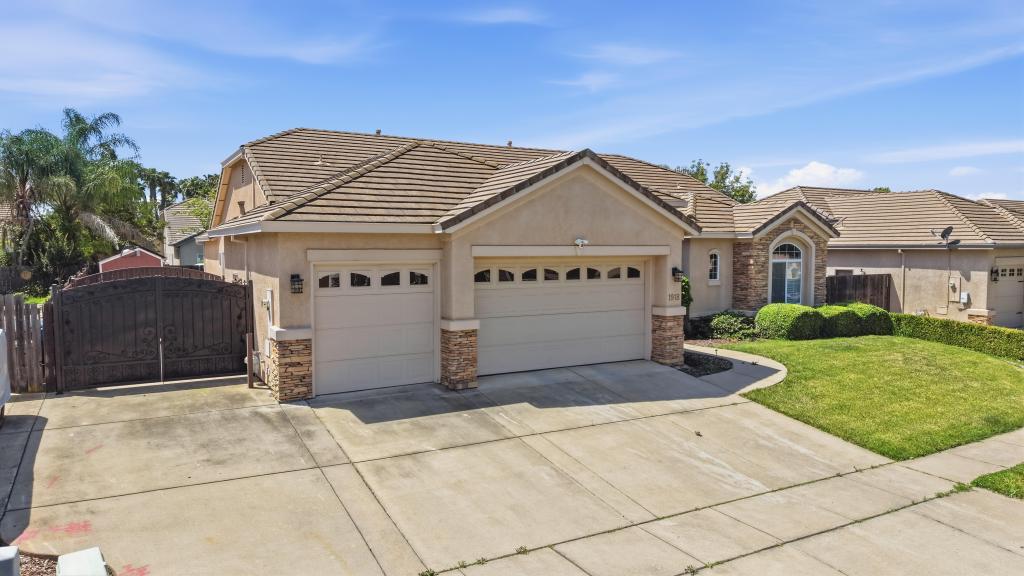1918 Heidi Way